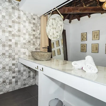 Cactus Coliving & Coworking *