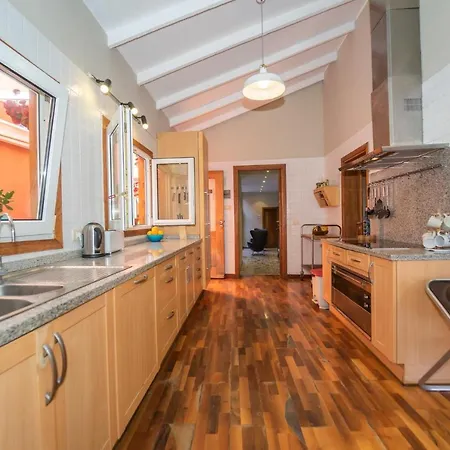 Cactus Coliving & Coworking Bed & Breakfast *